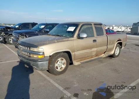 2000 Chevrolet Silverado 1500 Lt from USA, damaged, VIN 2GCEC19T3Y1142584